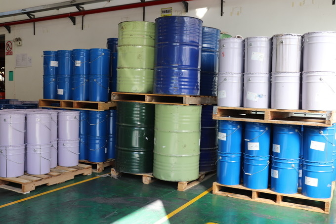 Cas No 68928 70 1 36KV乾式変圧器用硬化剤エポキシ樹脂