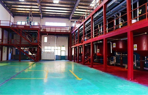 ISO9001 Certified Flame Retardant Epoxy Resin for 10-35kv Applications with Milky White Sticky Liquid